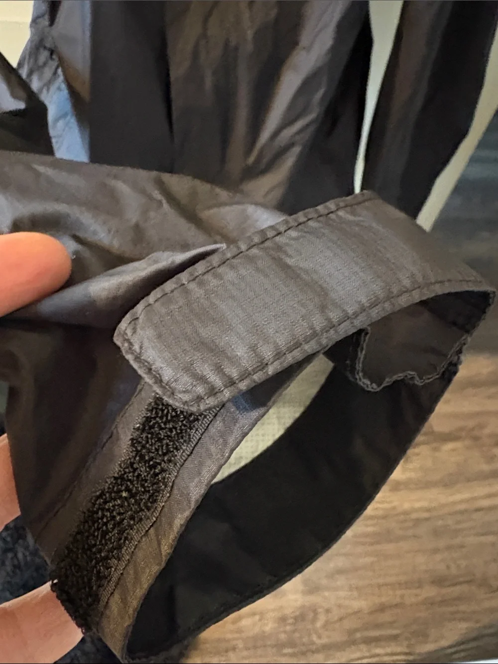The North Face  Black Hooded Raincoat/Mens XS